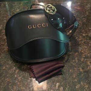 Gucci Black Sunglasses Elegant Accessories